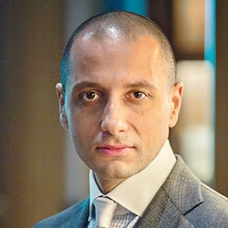 Moustafa-Sakr Moustafa-Sakr
