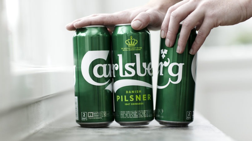 Carlsberg to reduce its plastic waste with a new packaging model