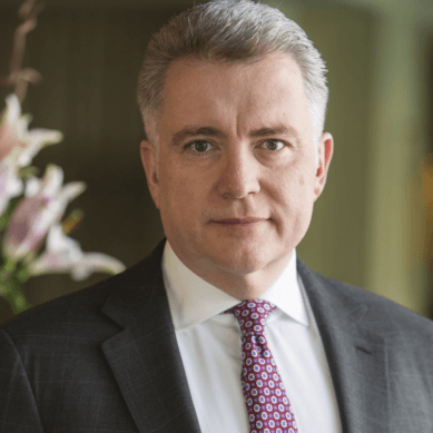 Four Seasons Hotel Riyadh at Kingdom Centre appoints  Guenter Gebhard as new General Manager