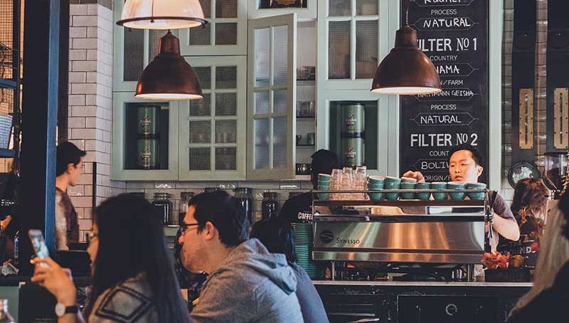 5 ways to establish a successful F&B business