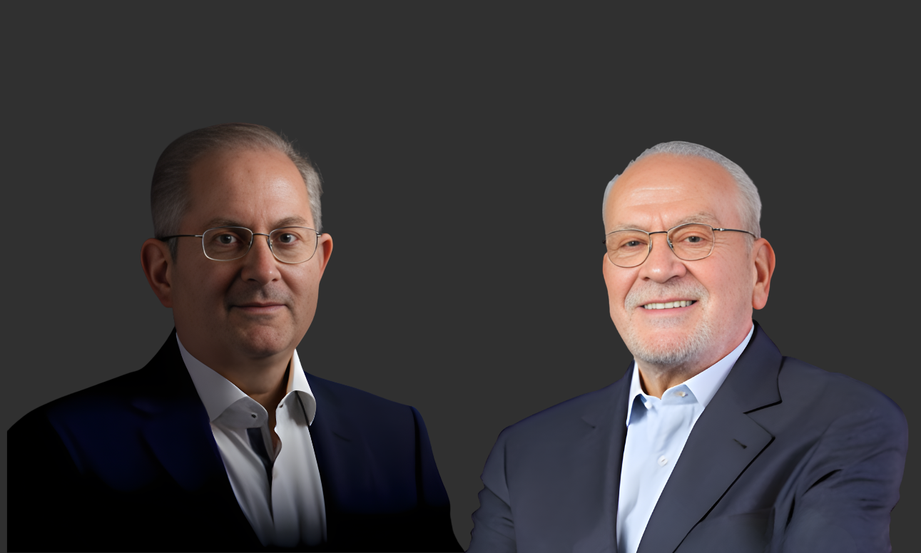 Jean Abboud, president of the Association of Travel and Tourist Agents in Lebanon, and Nicolas Chammas, secretary general of the Lebanese Economic Organizations