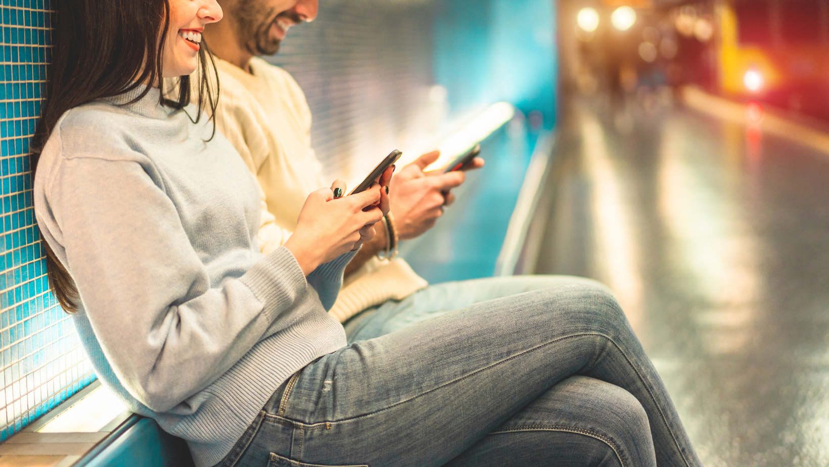 PEOPLE USING THEIR APPS