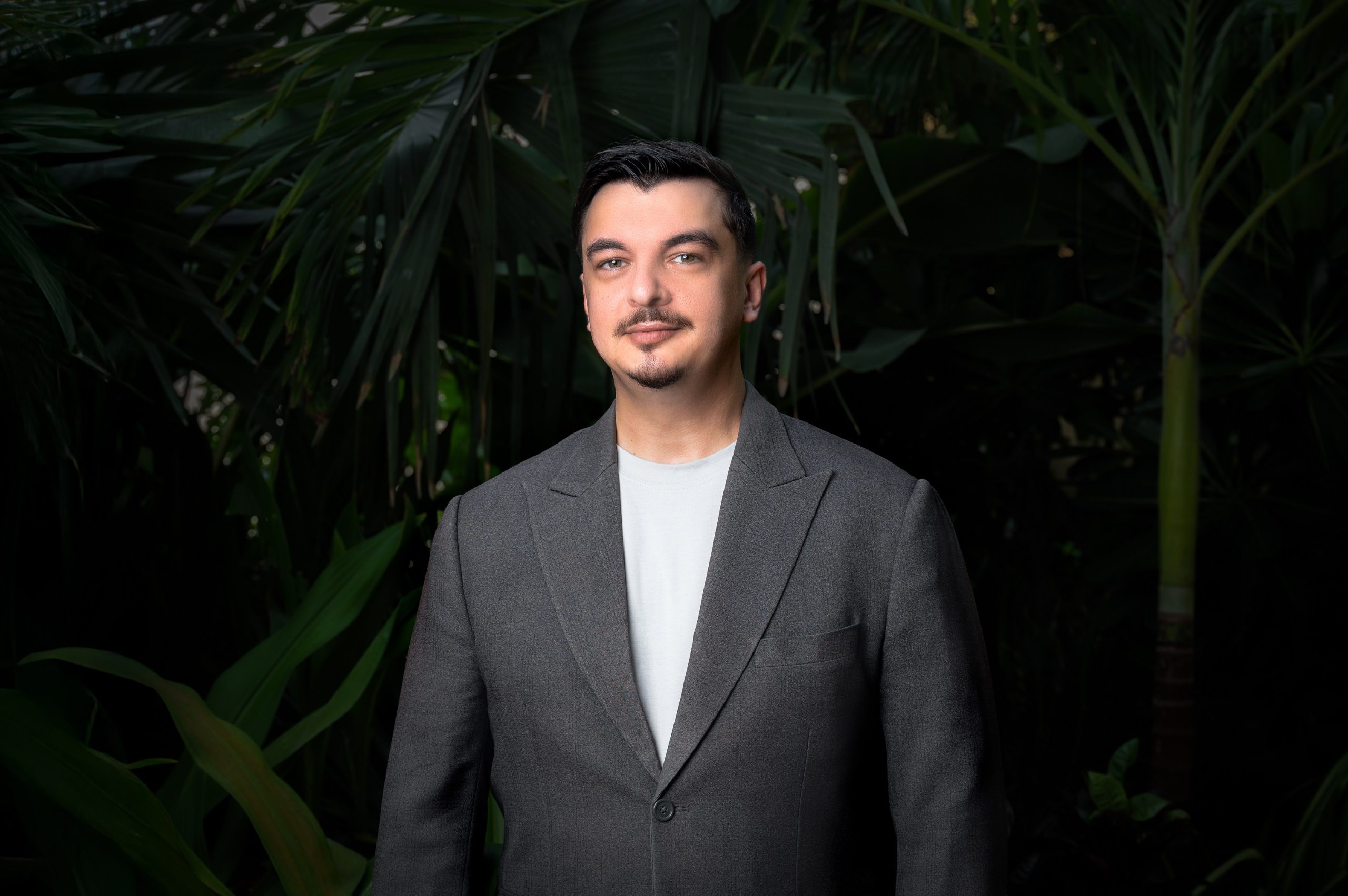 Claudiu Mnerau - Baoli Dubai