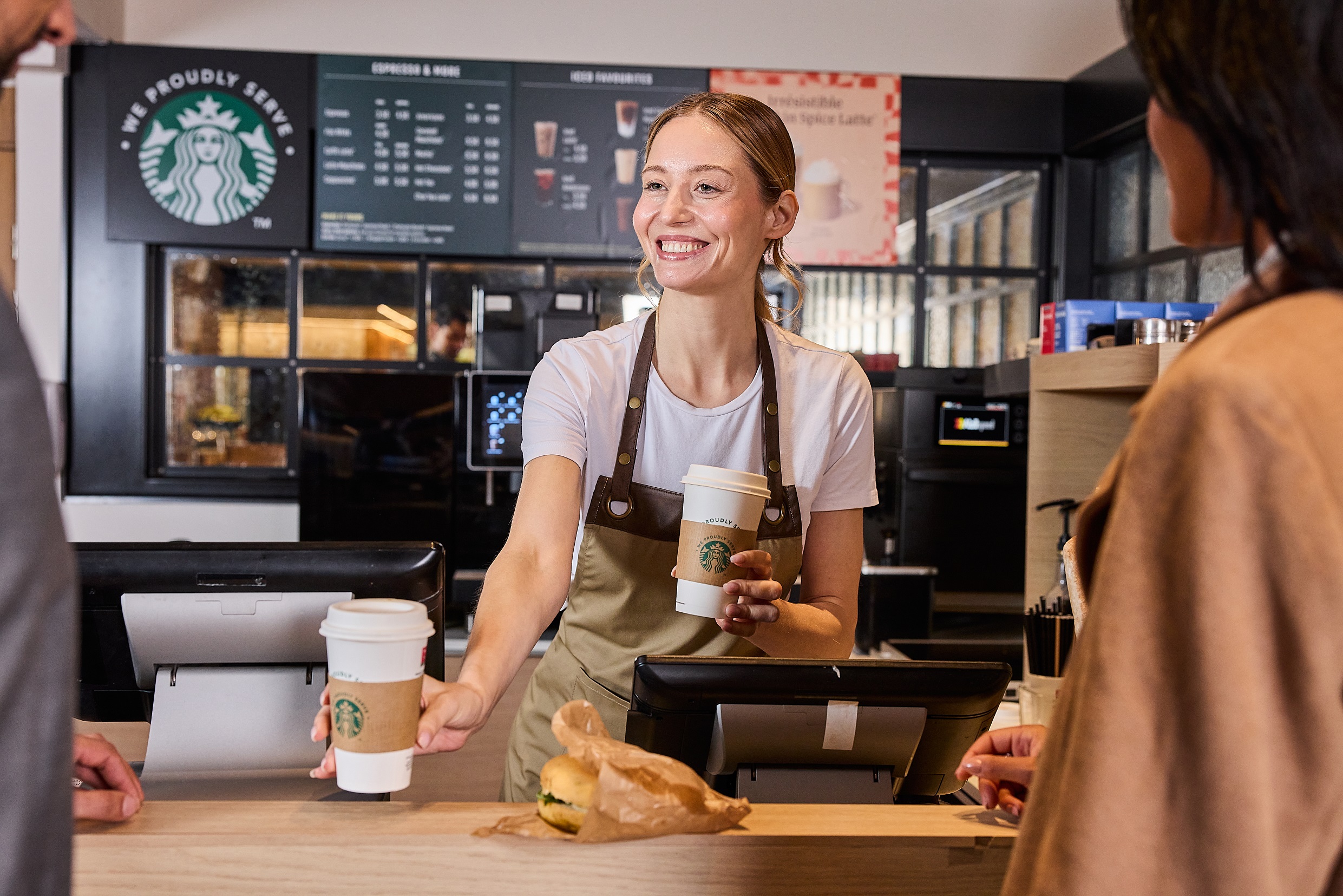 300924_Starbucks0055 2 (1)