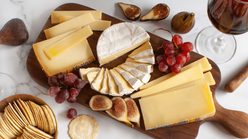 Specialty cheese hits Kuwait