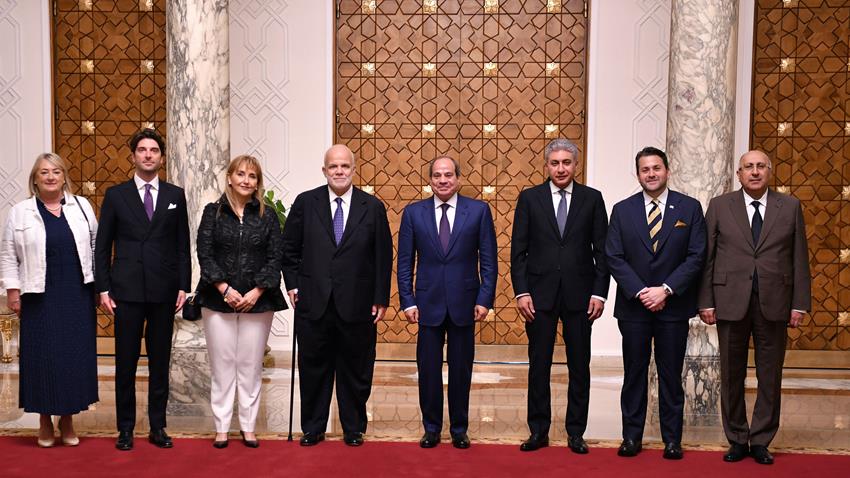 President El-Sisi Meets Chairman and Delegation of the World Travel