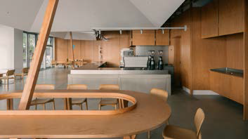 BLUE BOTTLE STUDIO (2024) BLUE BOTTLE STUDIO (2024)